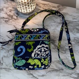 vera bradley cross body purse✨